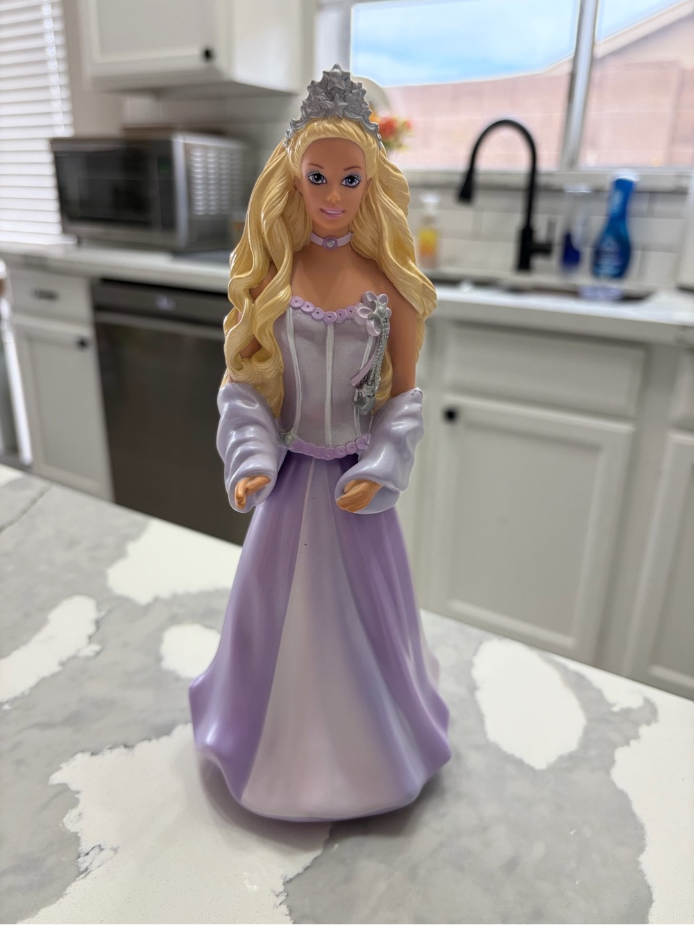 Vtg Mattel Barbie Magic of Pegasus Princess Bubble Bath